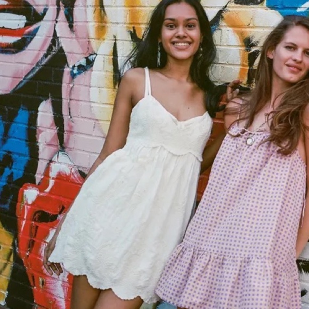 super cute angelic white floral puffy dress from Urban Outfitters